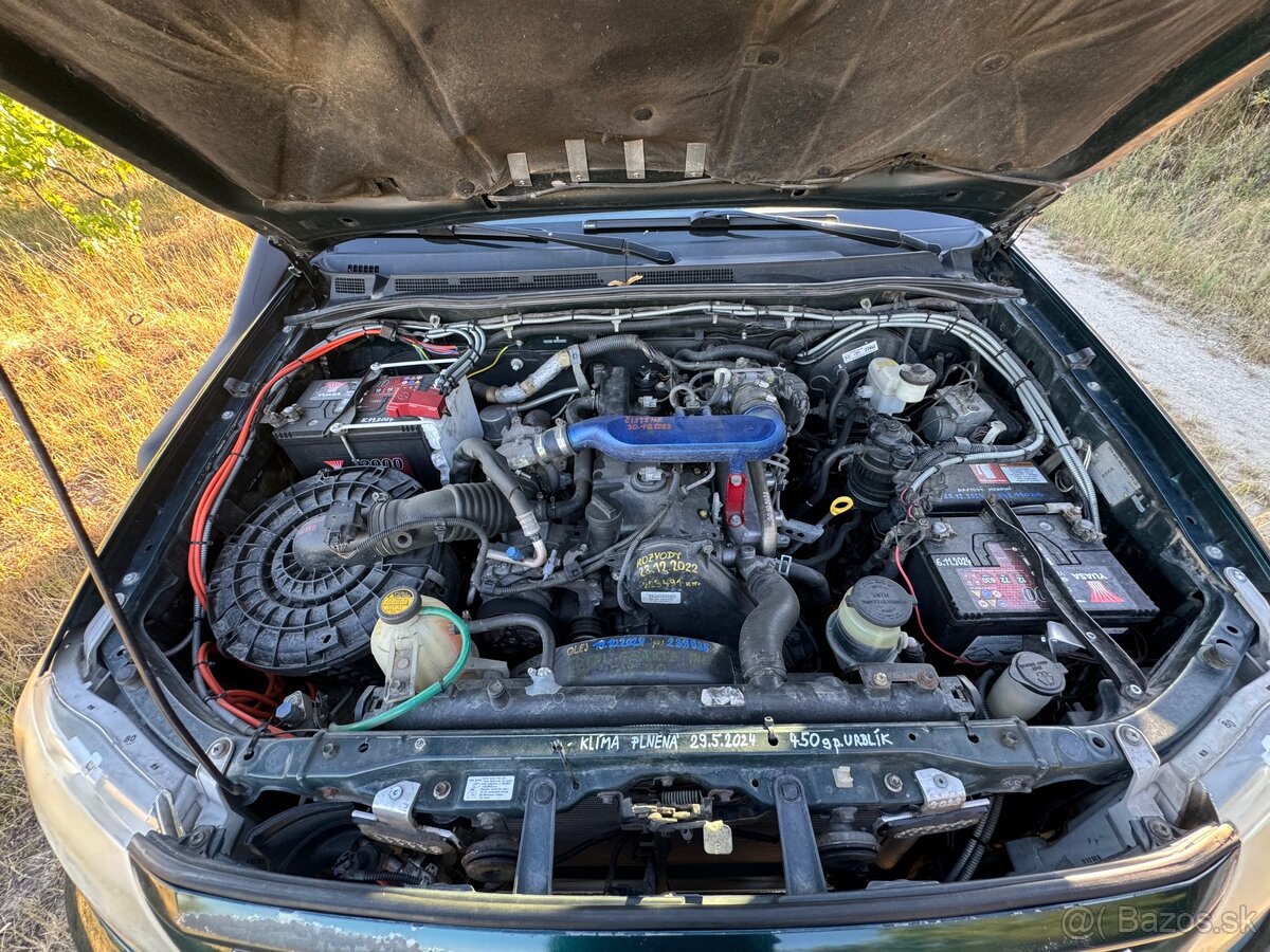 Predám - Toyota Hilux