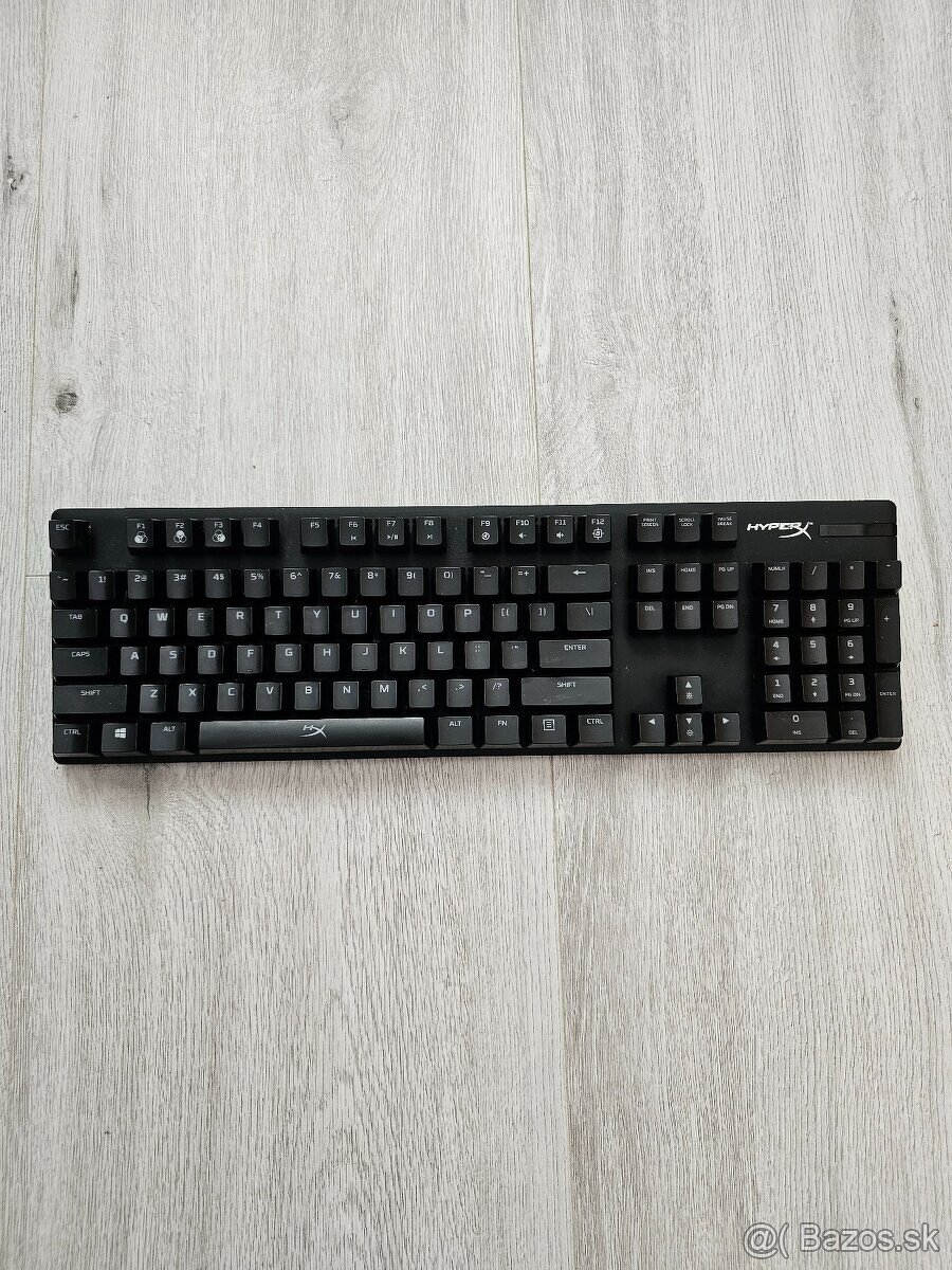 HP HyperX Alloy Origins - MECHANICKÁ HERNÁ KLÁVESNICA