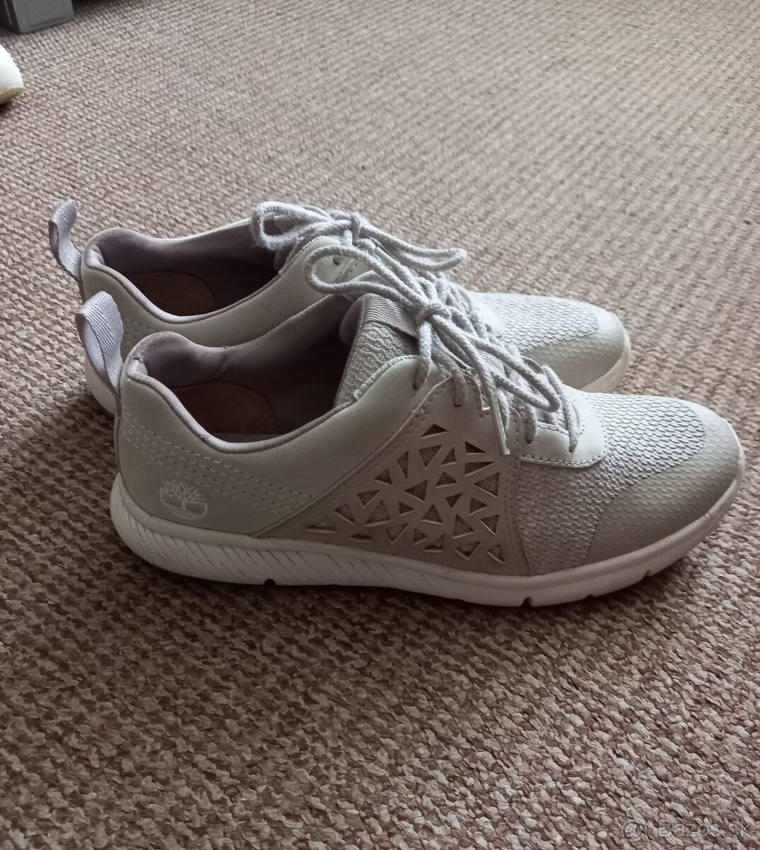 Dámske - dievčenské tenisky - Timberland hoverlite č. 37,5