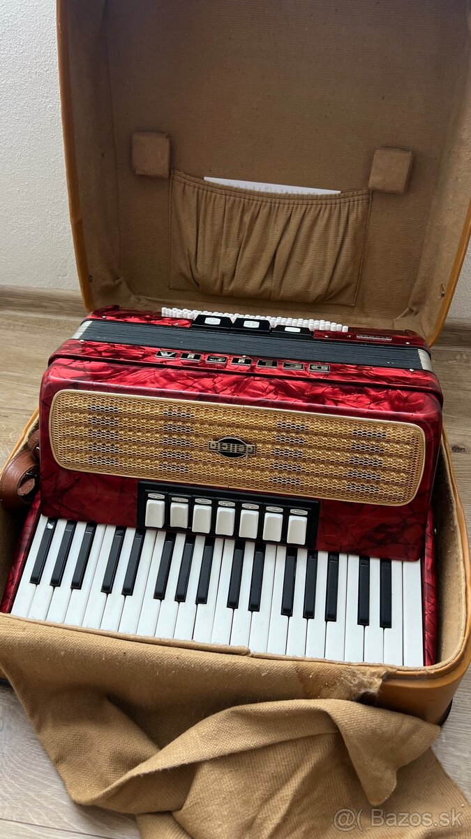 Akordeón DELICIA, harmonika Delicia