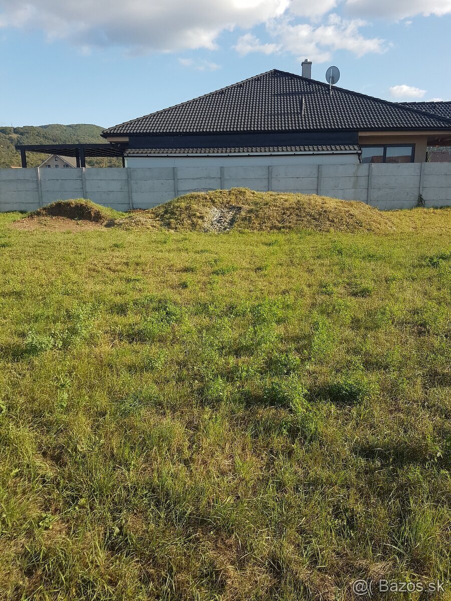 Darujem hlinu