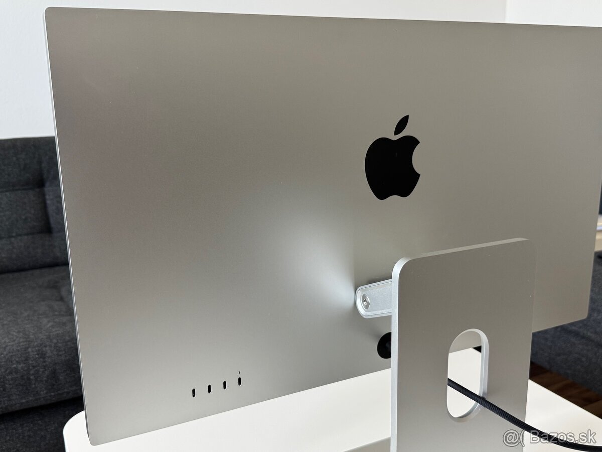 Predám Apple Studio Display 5K – TOP STAV