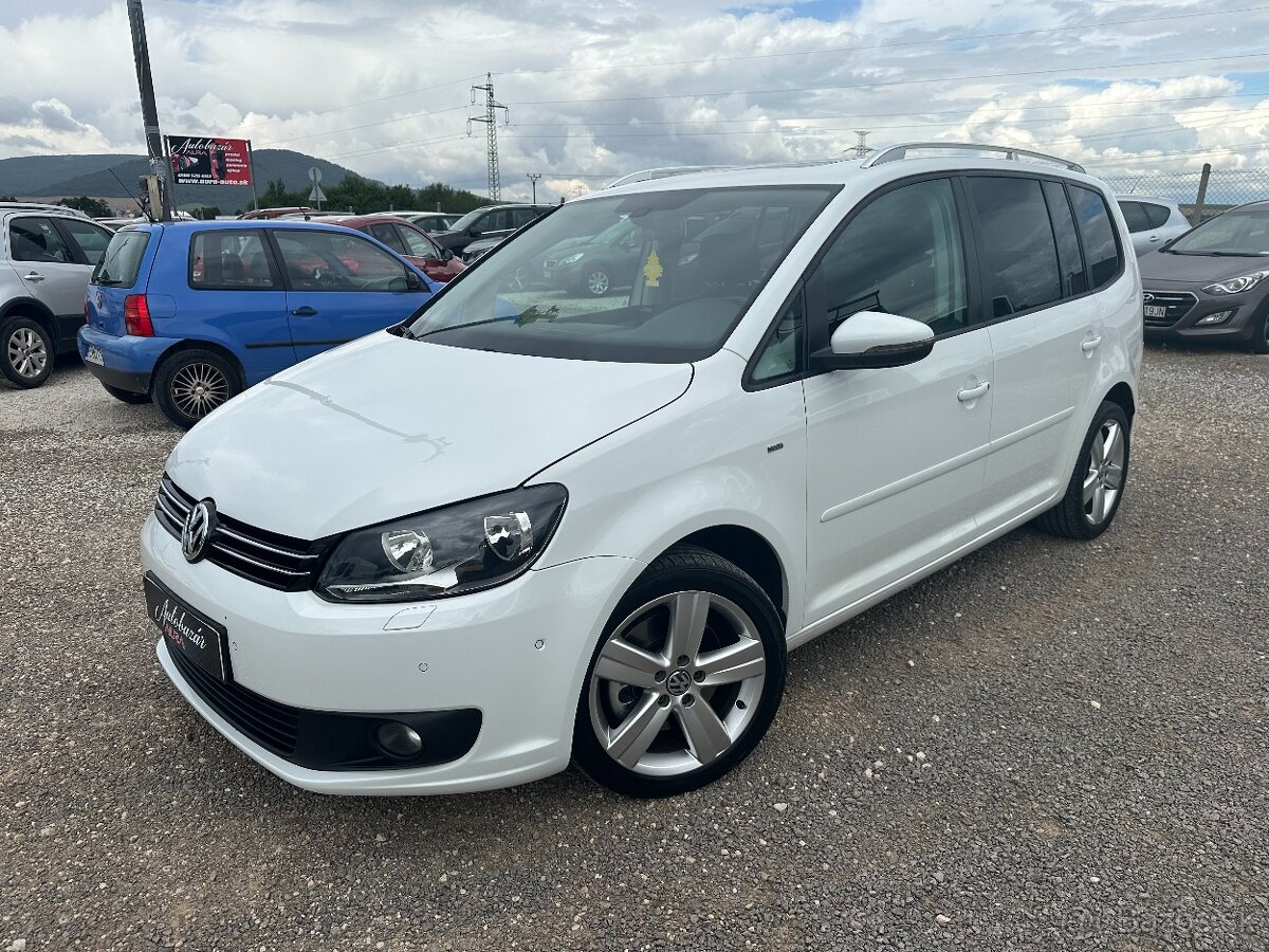 Volkswagen Touran 2.0 TDI Premium Highline DSG