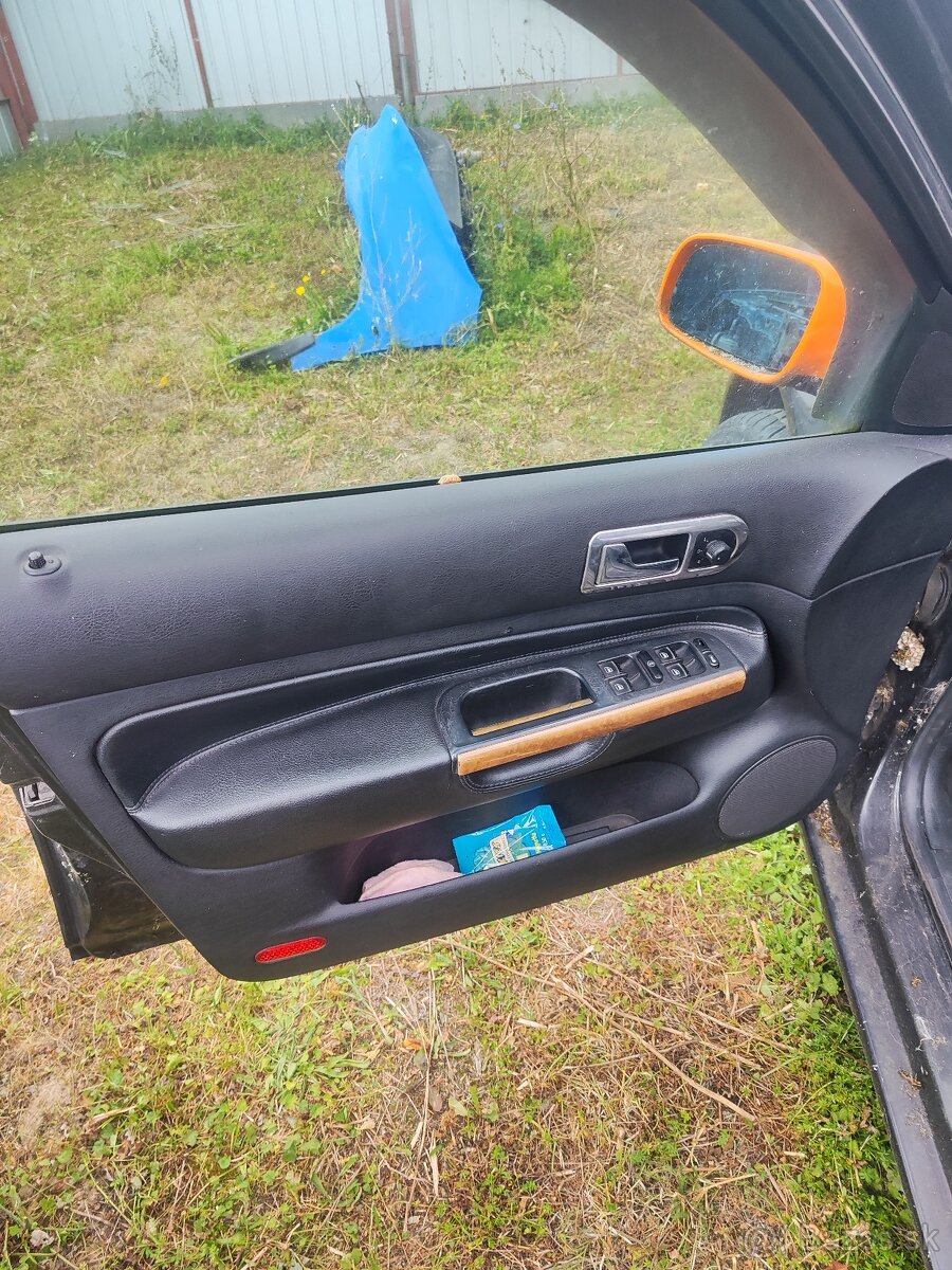Rozpredám golf 4