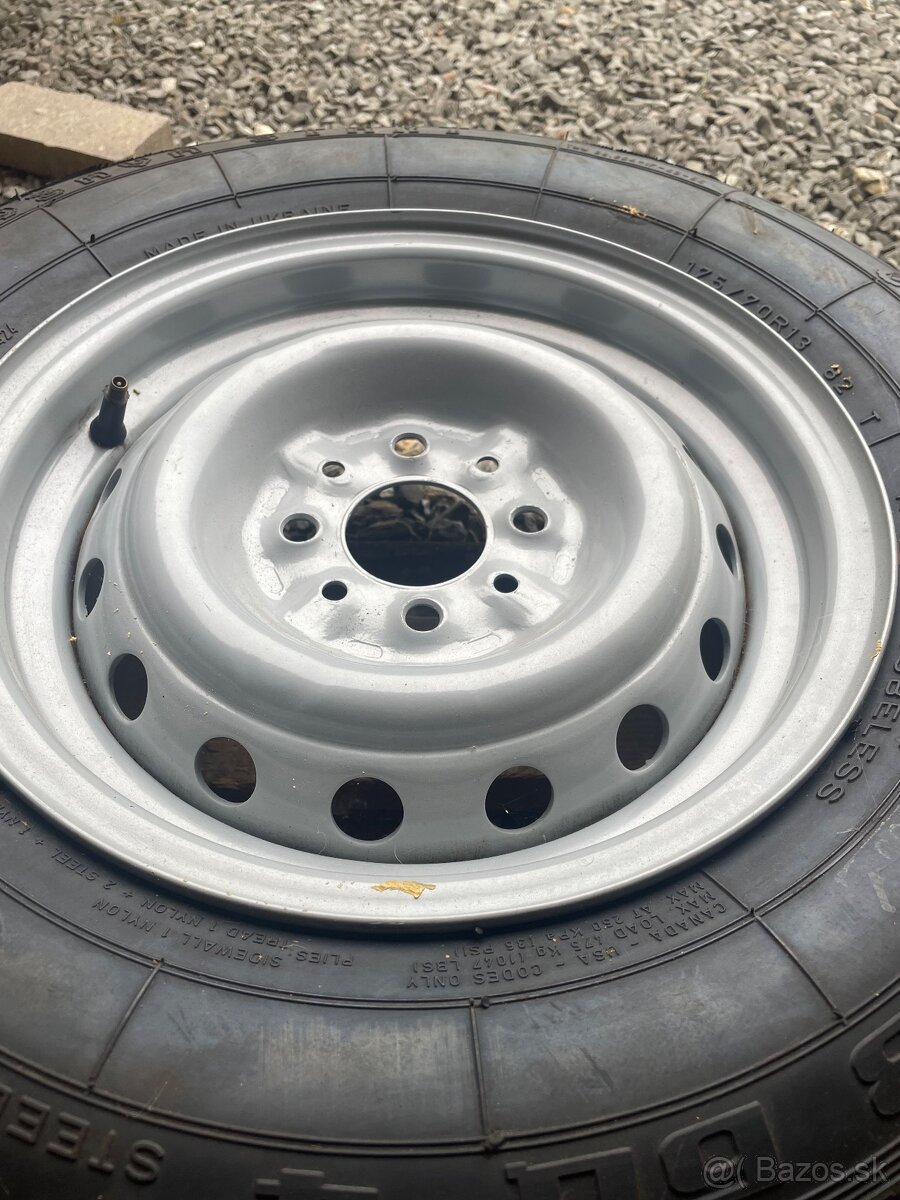 Predam tuto rezervu na vaz 2104 alebo lada