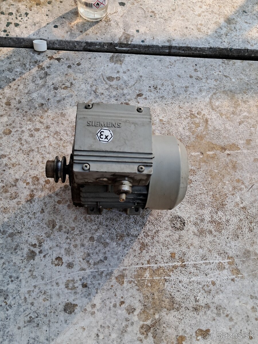 Predám elektromotor 750w,1400ot/min,