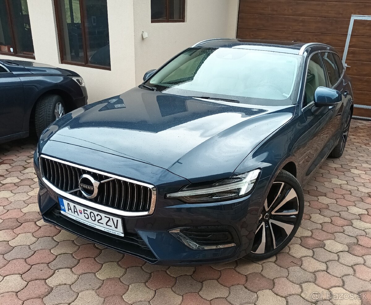 VOLVO V60 B4 INSCRIPTION B4 2,0D/145KW A8 2022