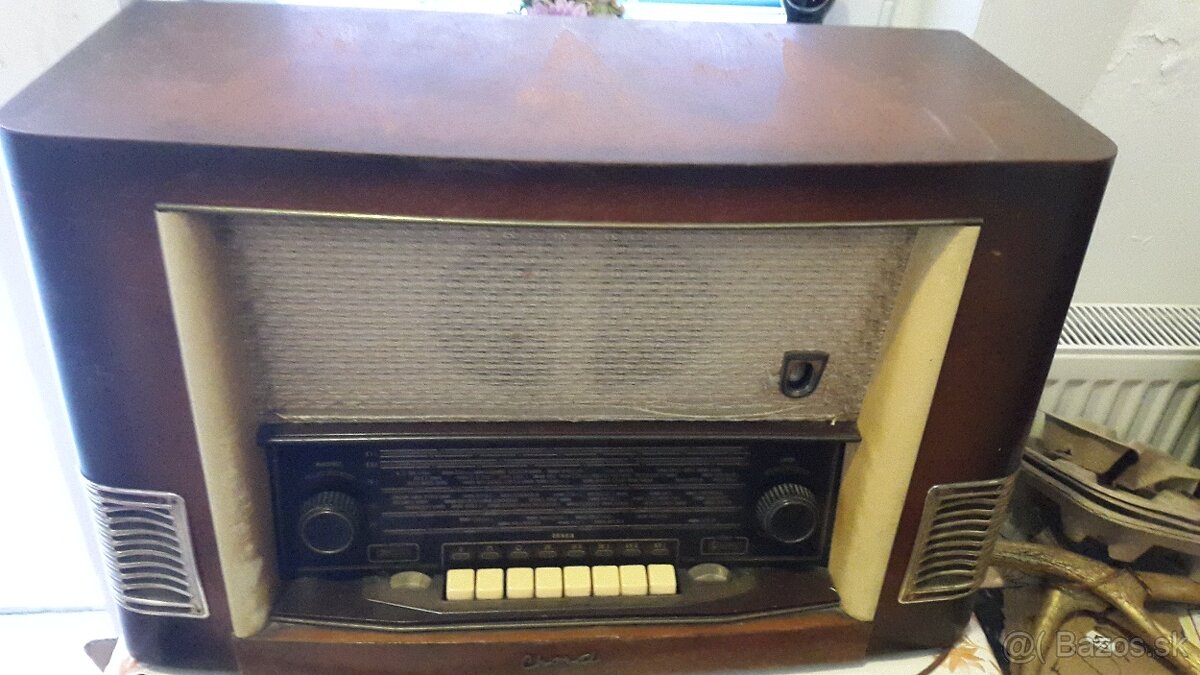 Rádio Tesla Chorál