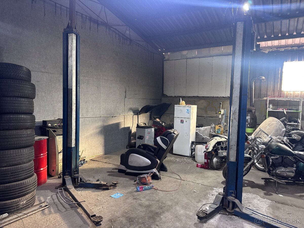 Dvojstĺpový zdvíhak Nusl