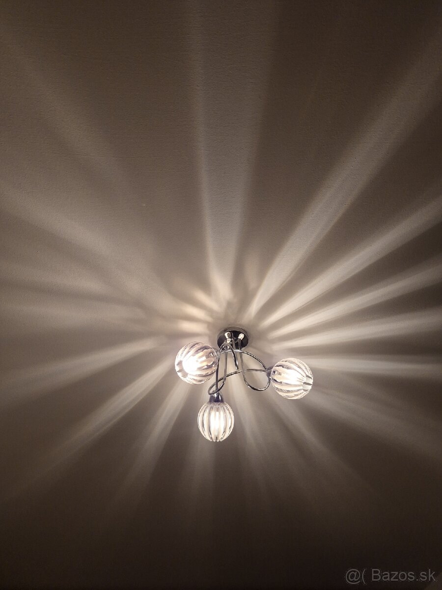 Malé svietidlo/luster