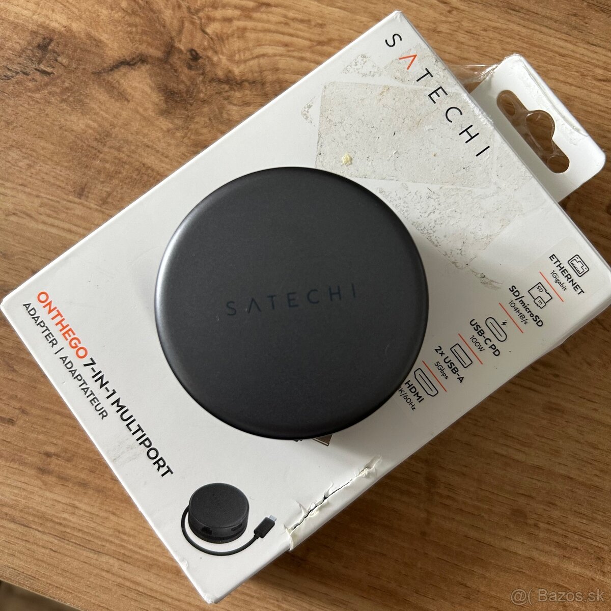 Satechi 7in1 multiport adapter hub