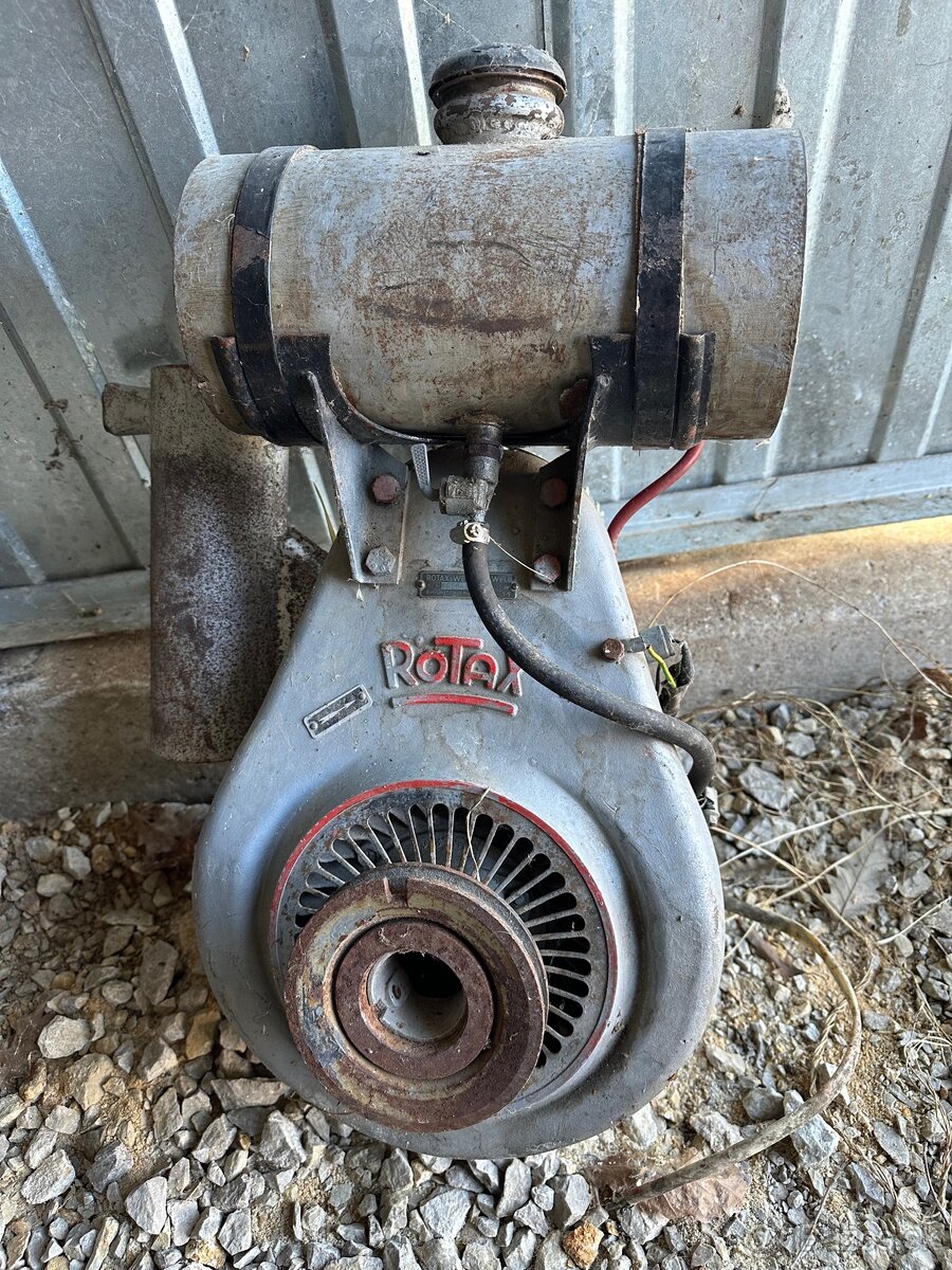 Predám Motor rotax 175