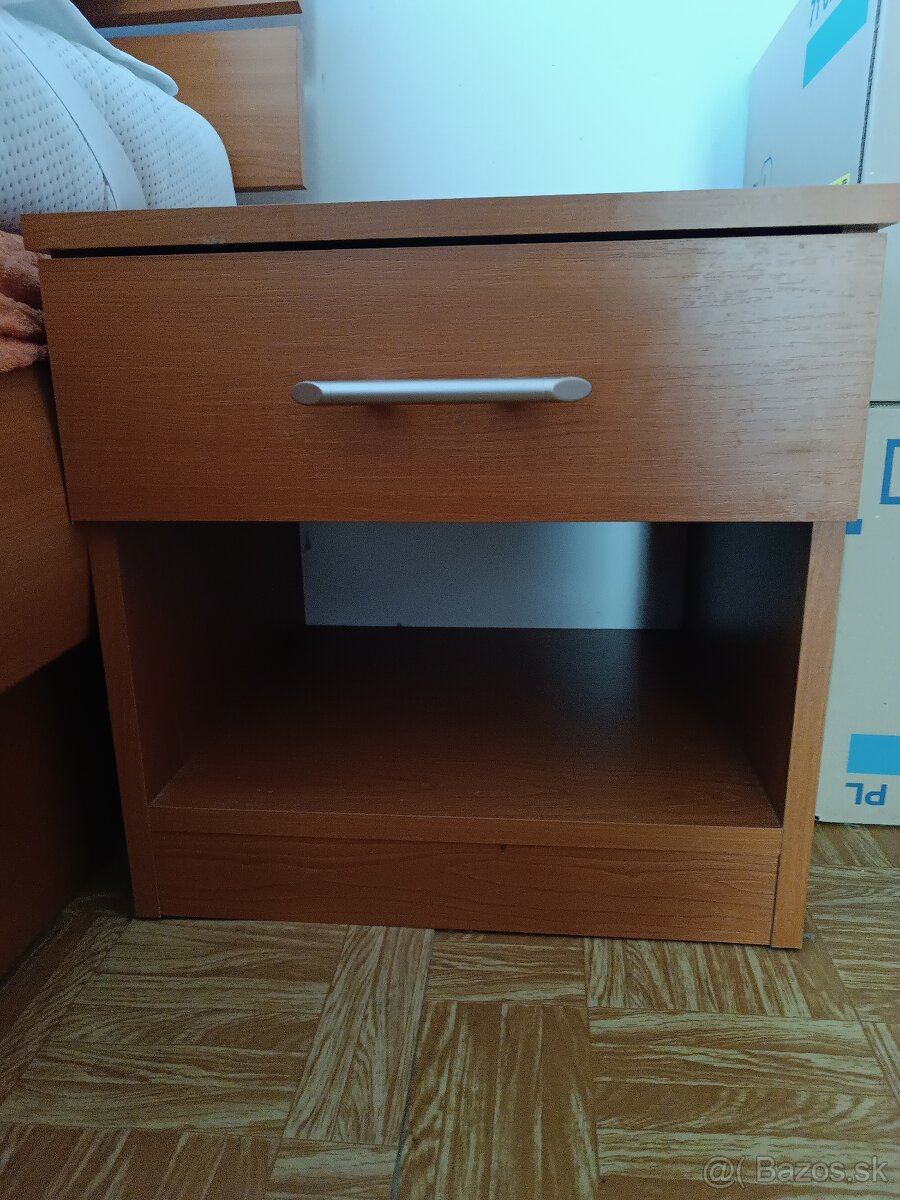 Rám manželskej postele