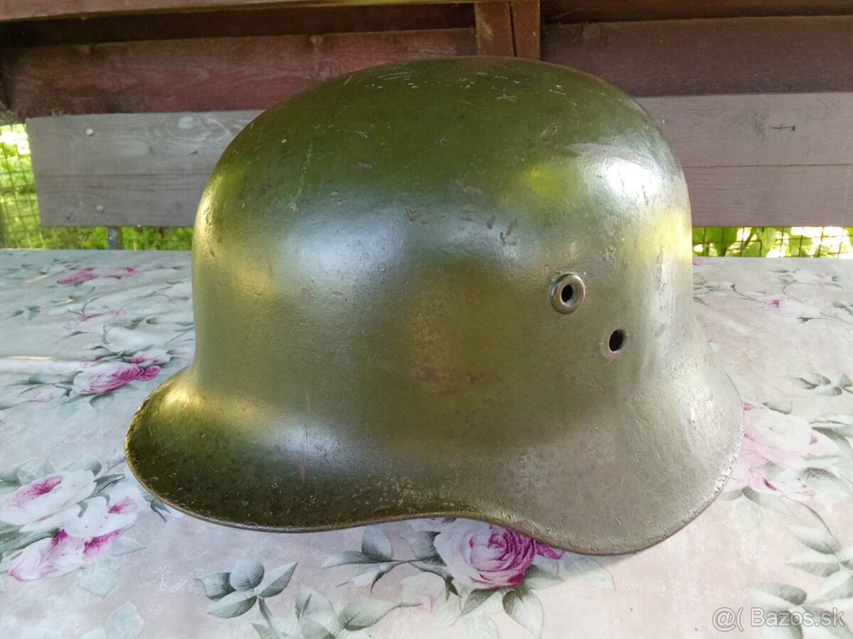 Madarska prilba ww2