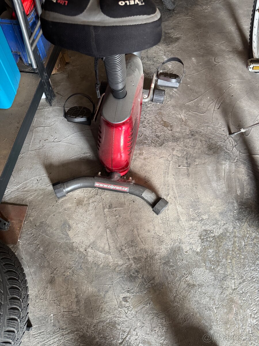 Stacionárny bicykel