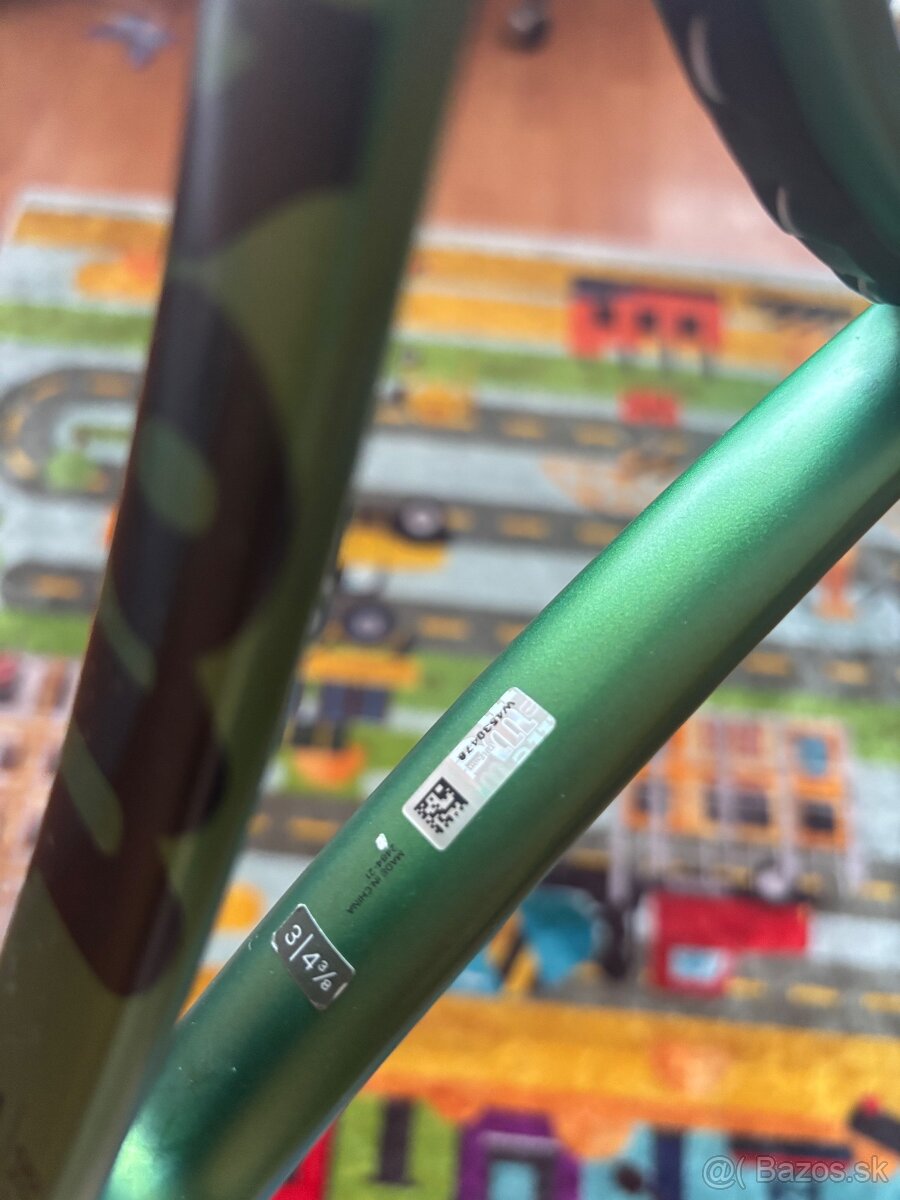 Tenisová Raketa Wilson Blade V8