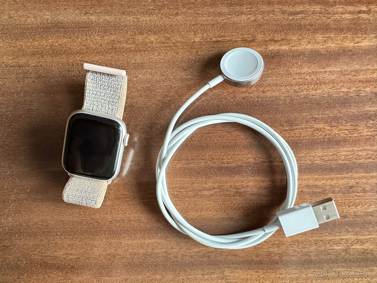 Apple Watch Series 8 (GPS) hliník 41 mm