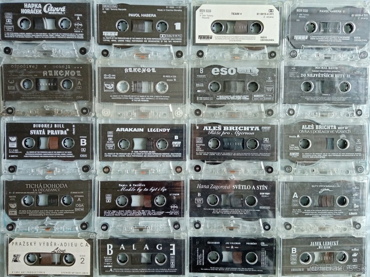 Nove foto 22.11.original MC bez papir. bukletu od 1 eura