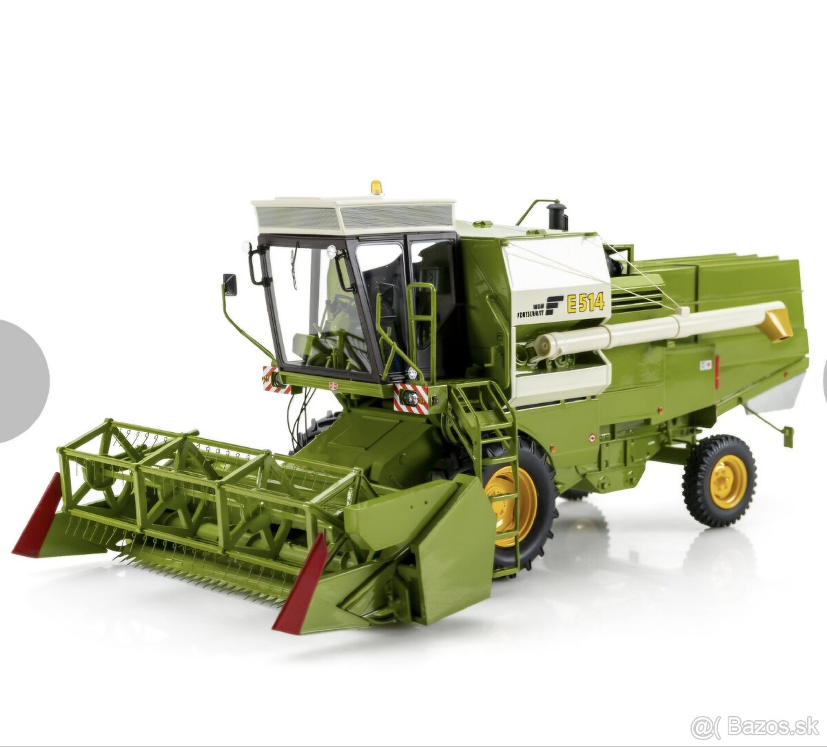 Kombajn E 514