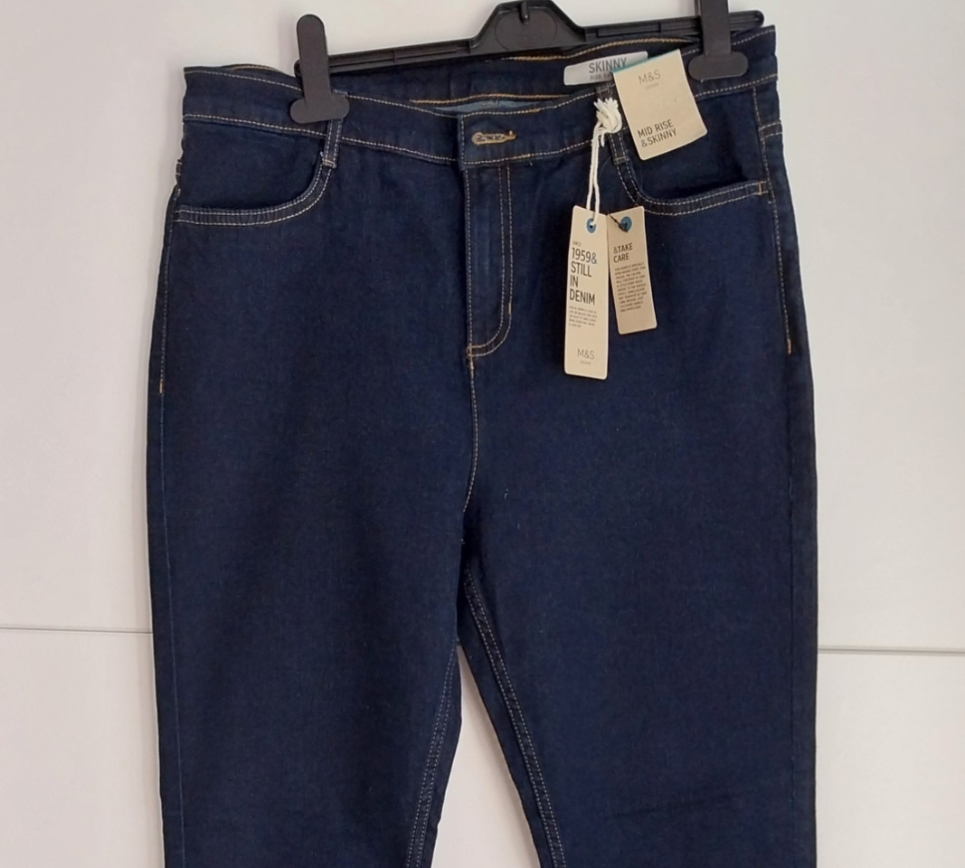 Dzinsy damske Mark & Spencer, nove