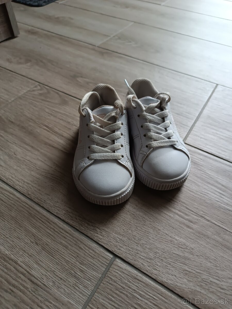 Dievčenské botasky