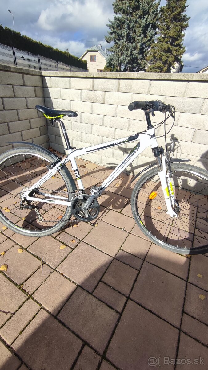 Predám používaný crossovy bicykel