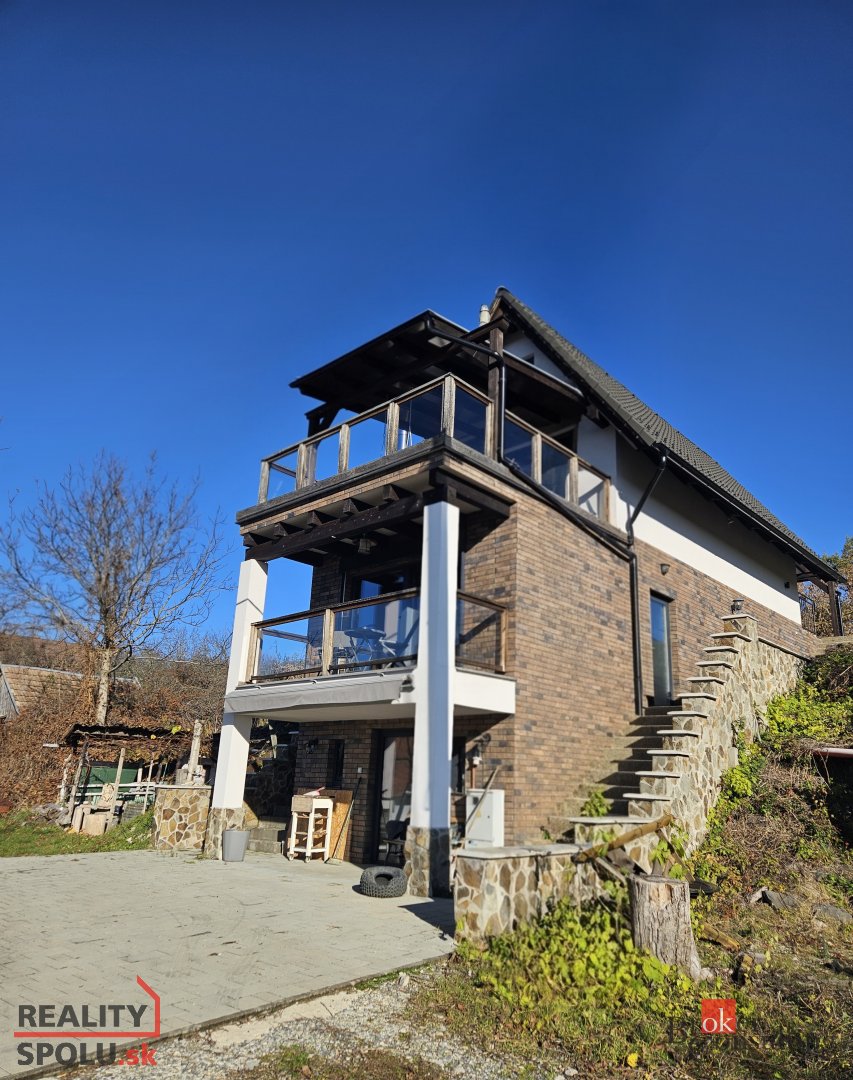 Moderná chata na predaj - Znížená cena