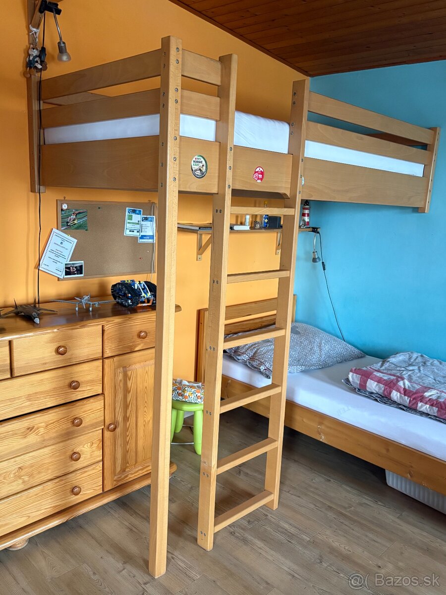 Vyvýšená posteľ 90 x 200 cm