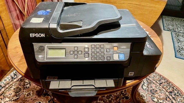 predám atramentovú multifunkčnú tlačiareň EPSON