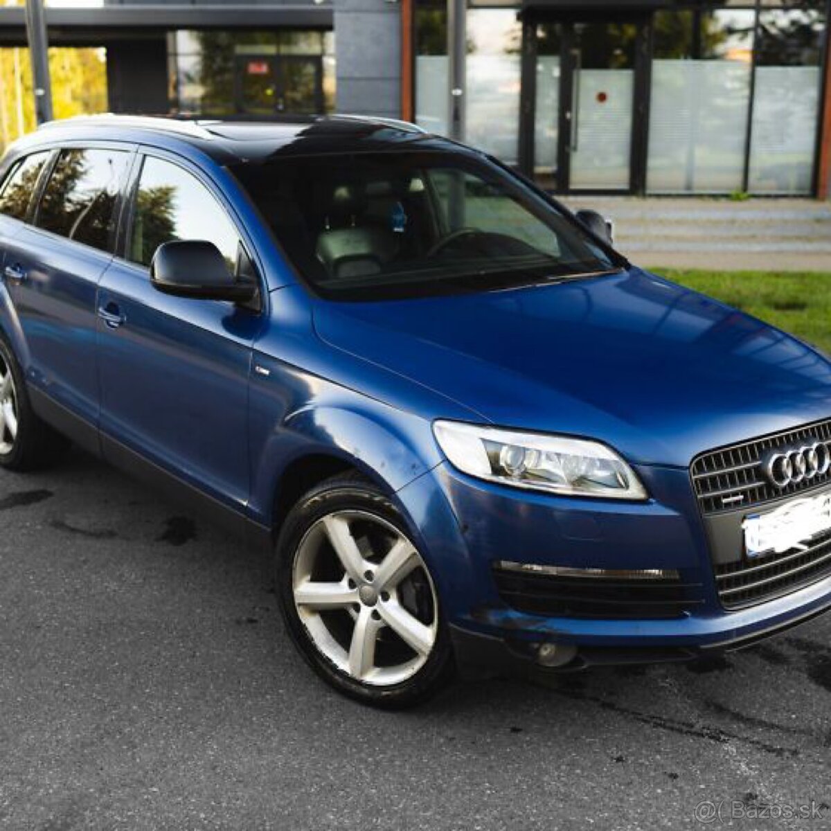 Rozpredám na náhradné diely AUDI Q7 4.2 TDI.