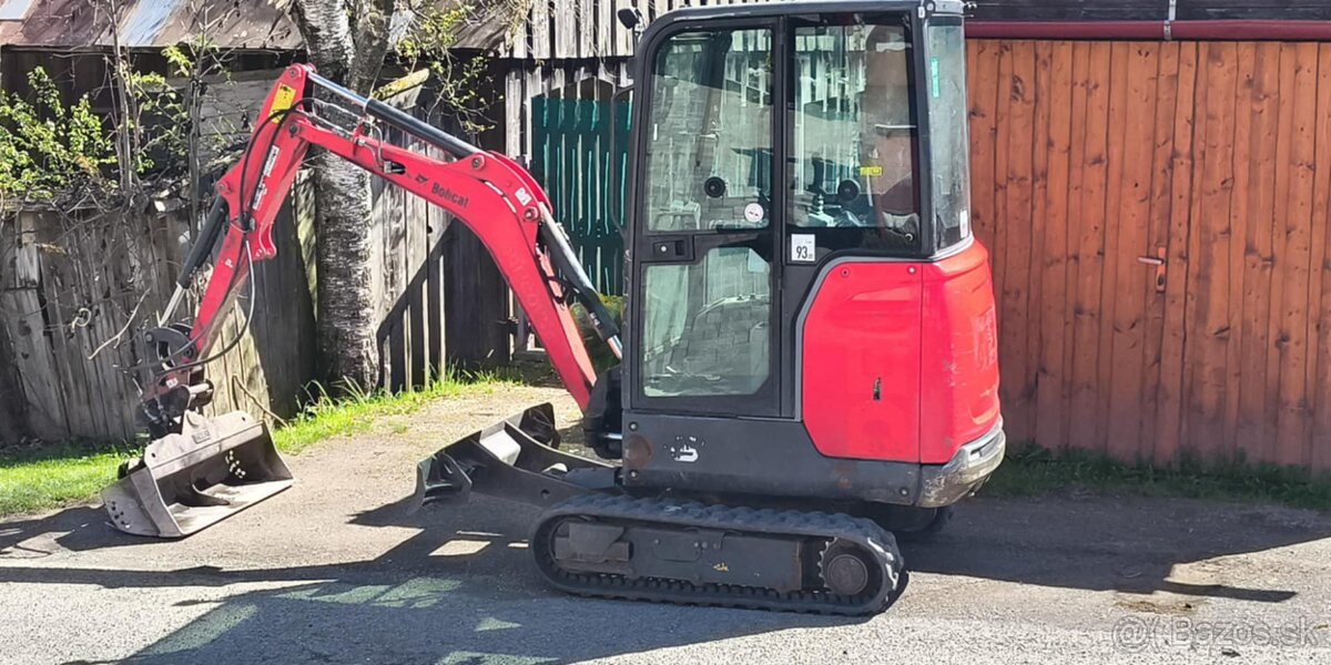 Predám bobcat E19
