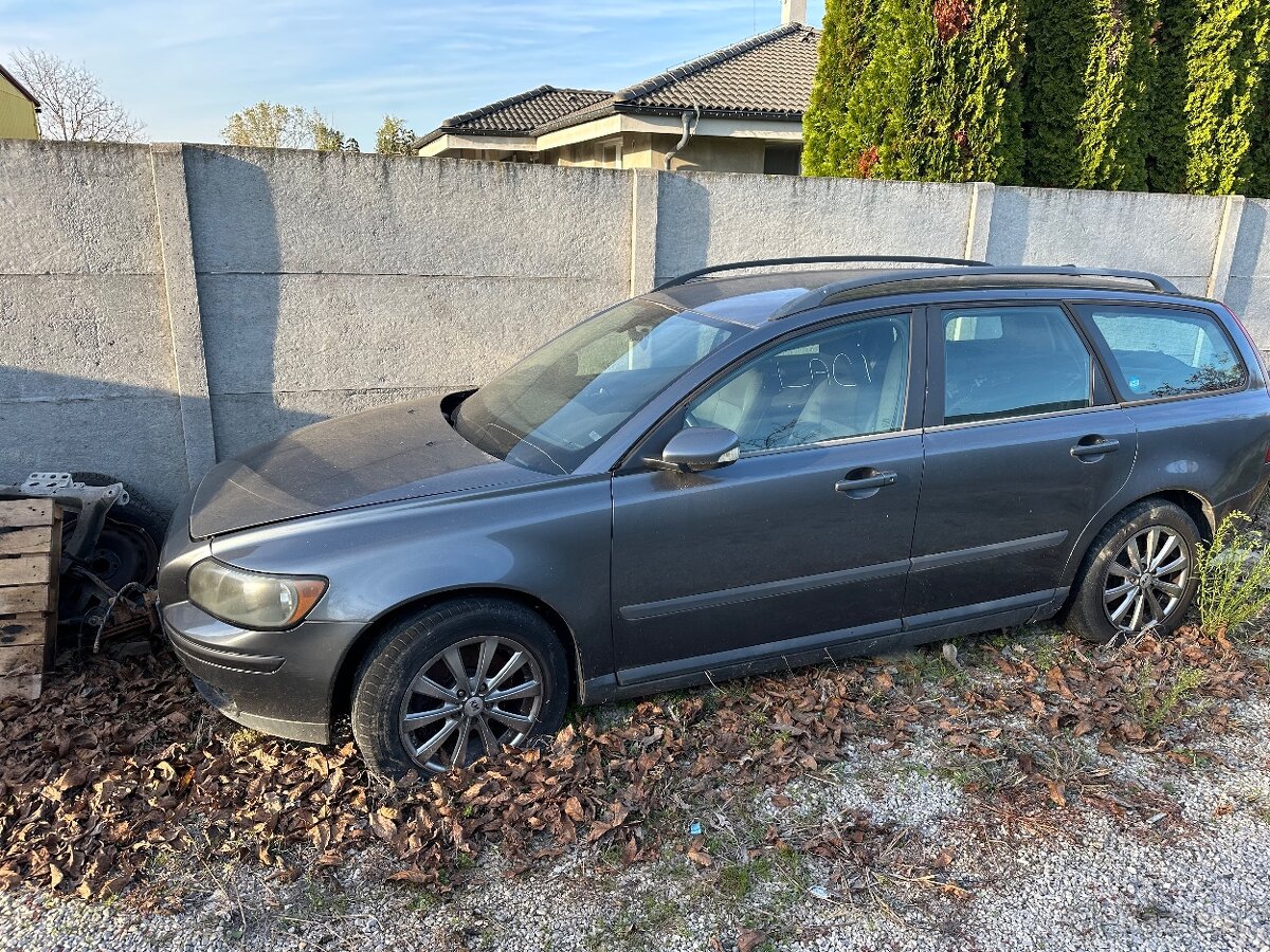 Rozpredam Volvo V50