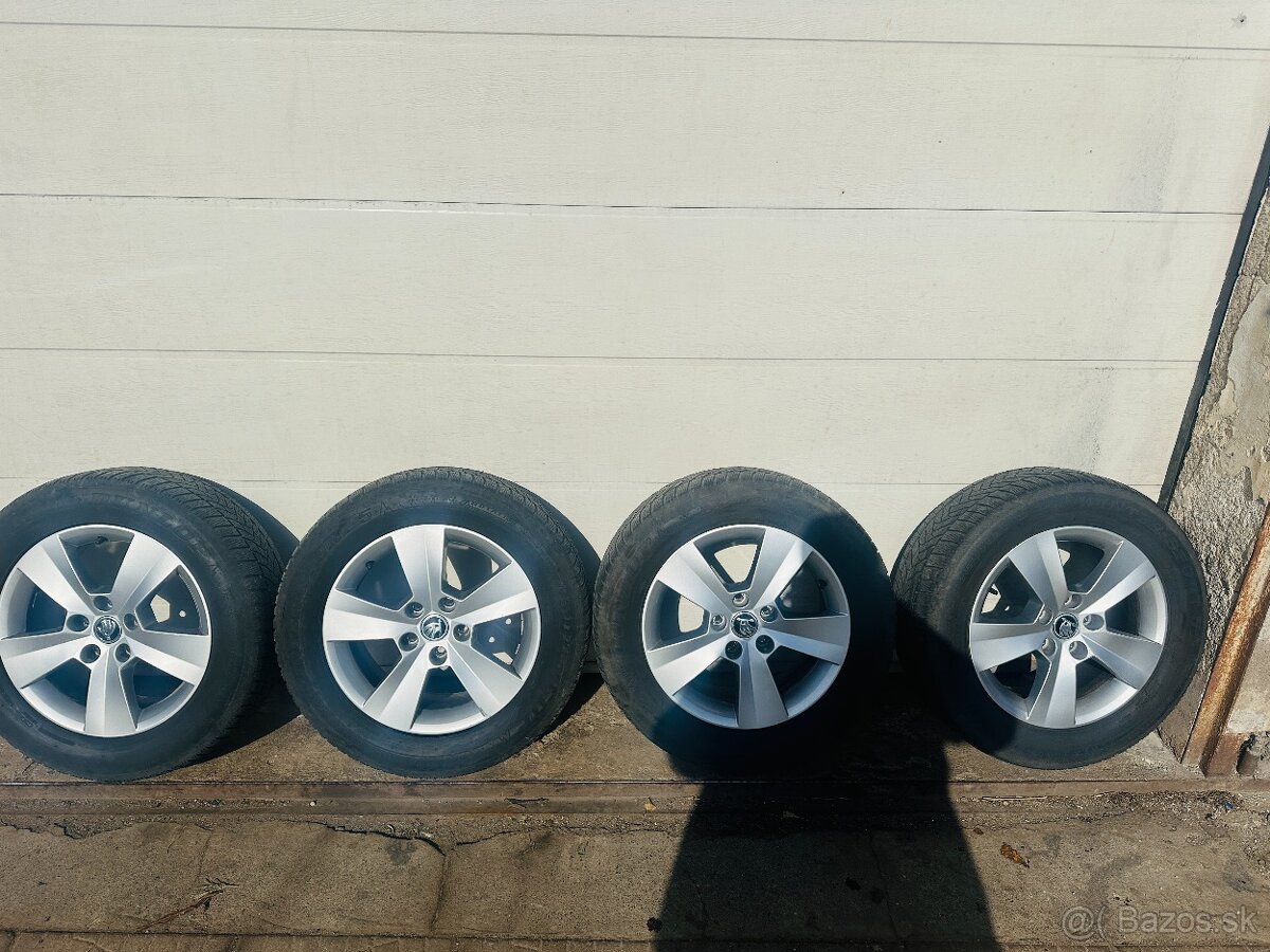 5x112xr16 4x originálne disky Škoda R16