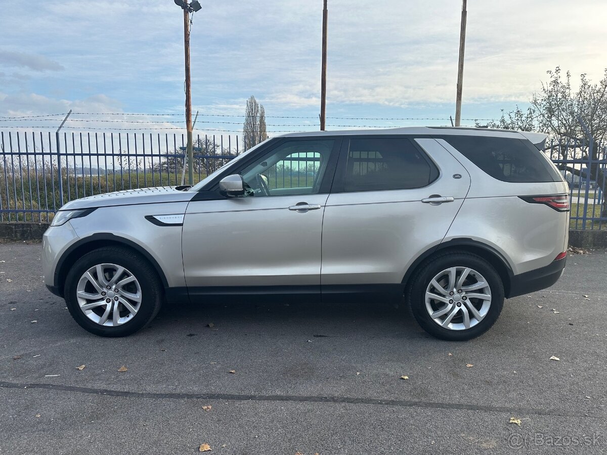 Land Rover Discovery 5
