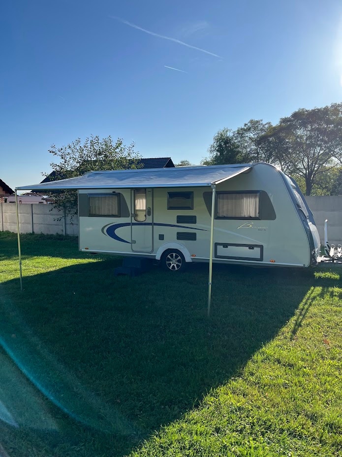 Burstner Belcanto 2009, mover,markiza