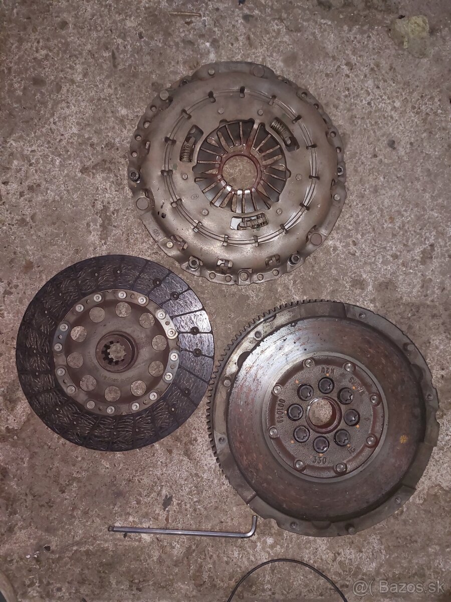 Spojková sada + zotrvačník BMW M54B30 5 kvalt