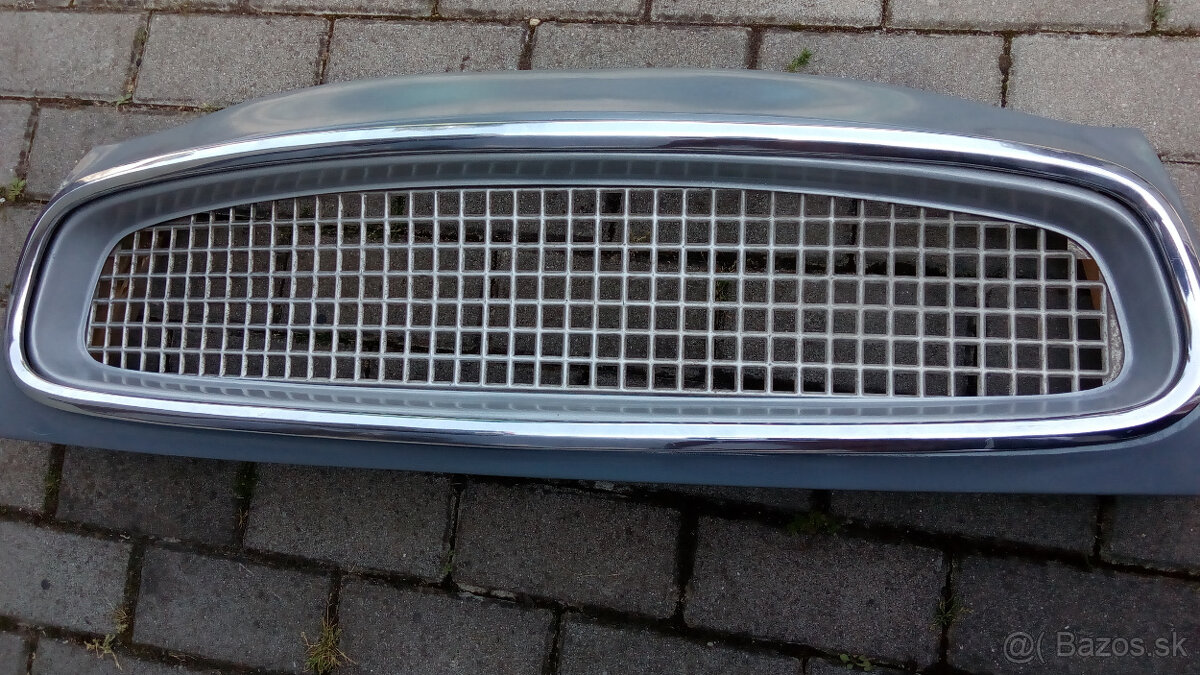 Predám prednu masku na feliciu.octaviu