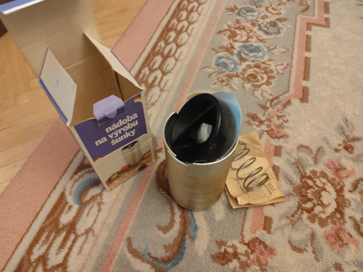 Retro nadoba na výrobu šunky