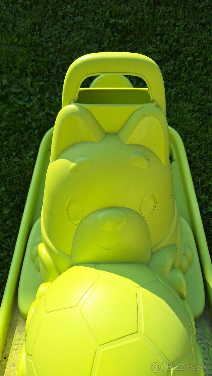 Hojdacka Smoby Pes s loptou