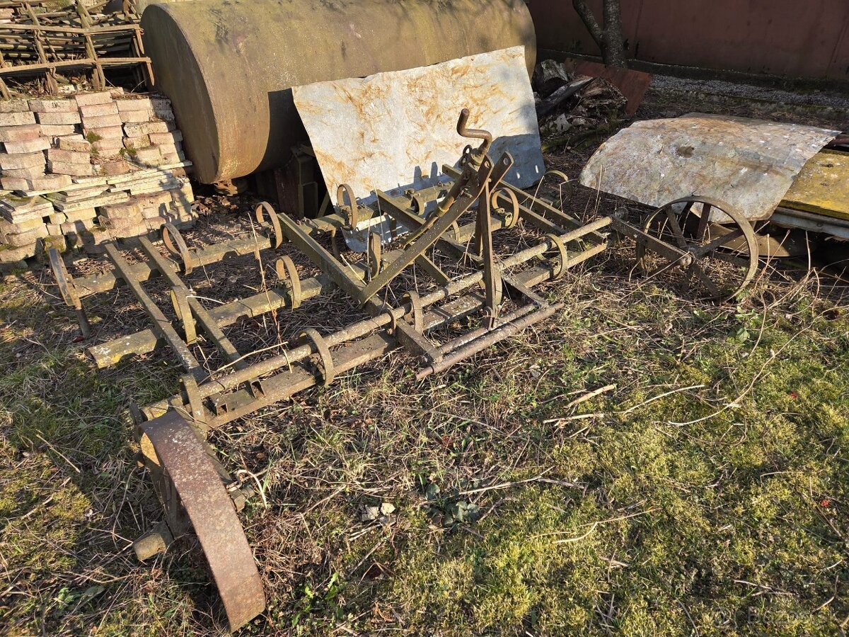 Kultivátor 260 cm x 120 cm