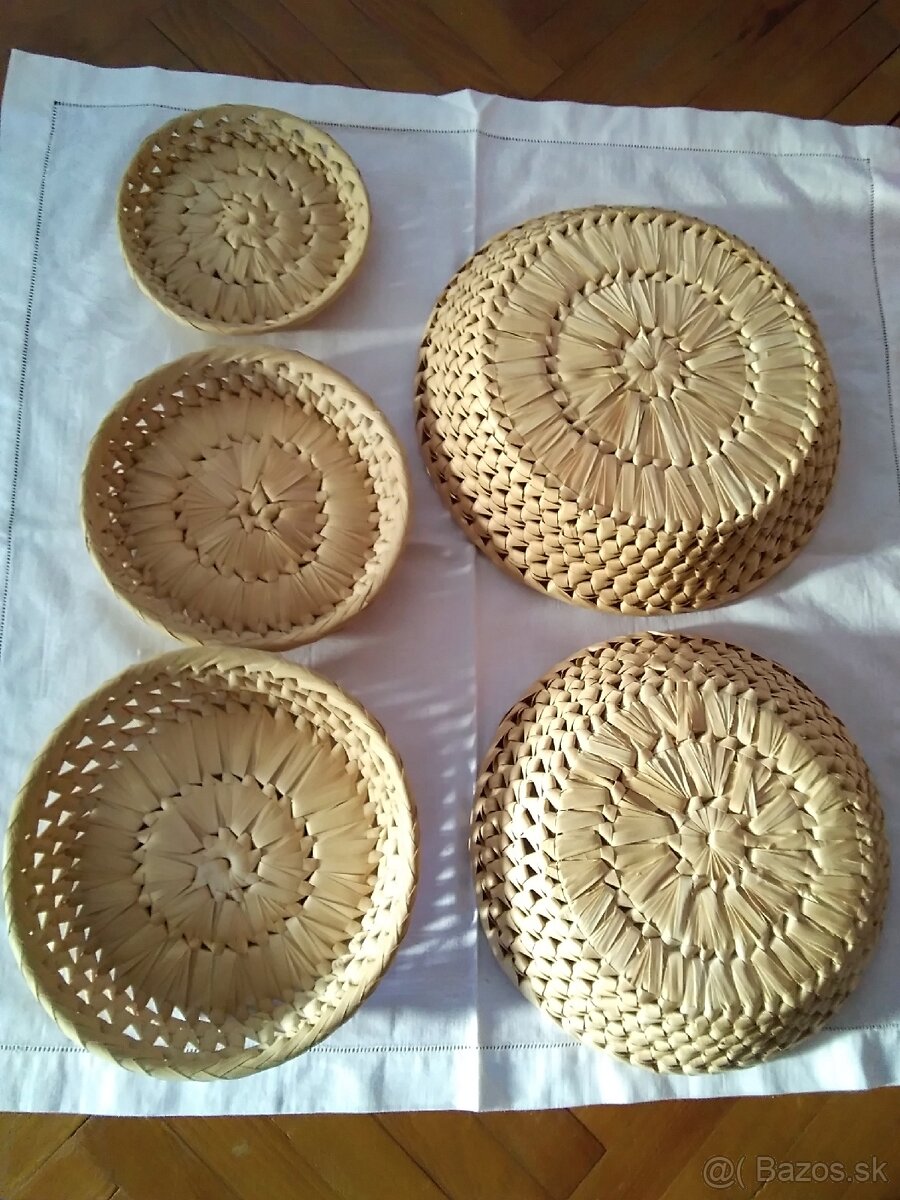 Predám košíčky 5ks - priemeru 15 až 27 cm.