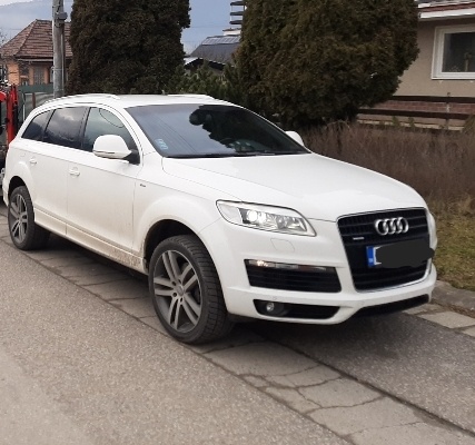 Q7