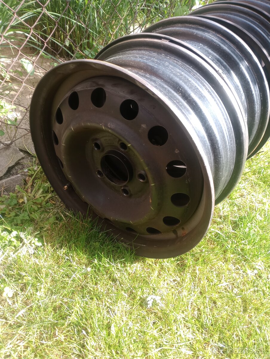 Předám 15" disky Kia 5x114,3 4ks