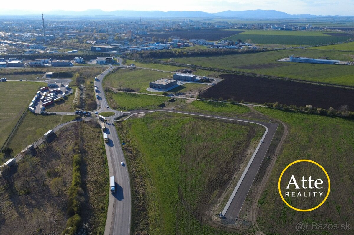 Predám 2.200m2 komerčný stavebný pozemok na obchvate