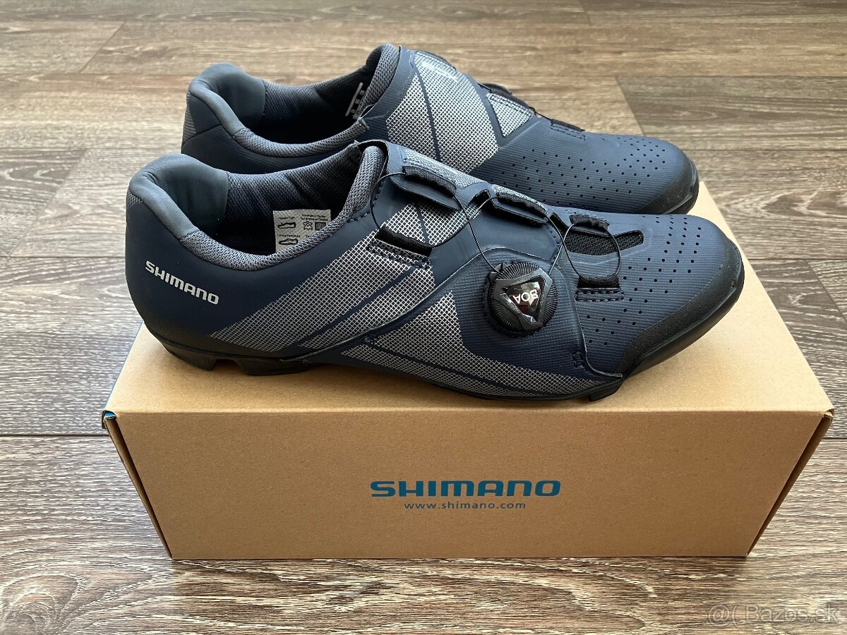 Tretry Shimano SH-XC300 43