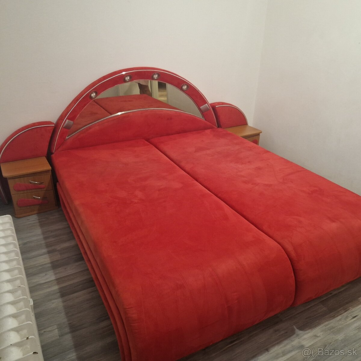 Darujem posteľ