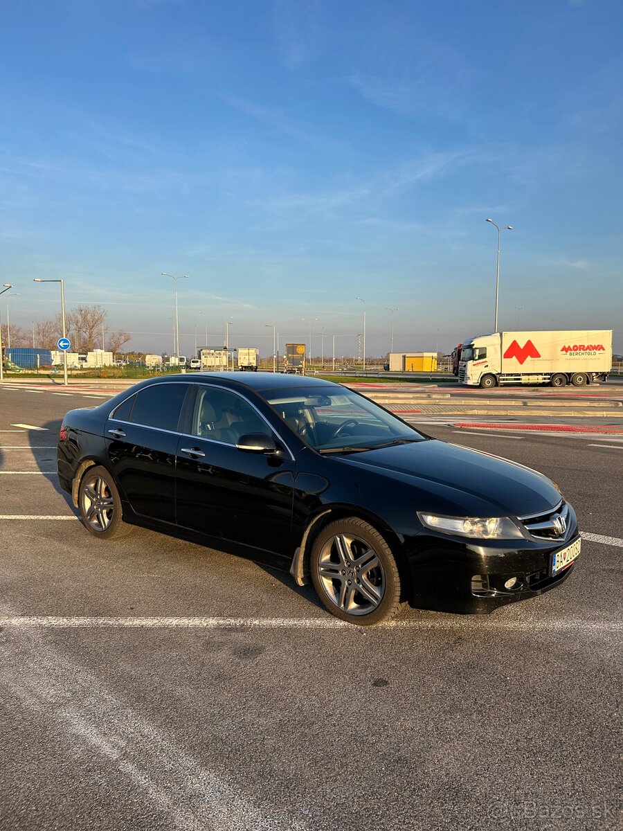 Honda Accord 2,2 cdti super stav SK pôvod
