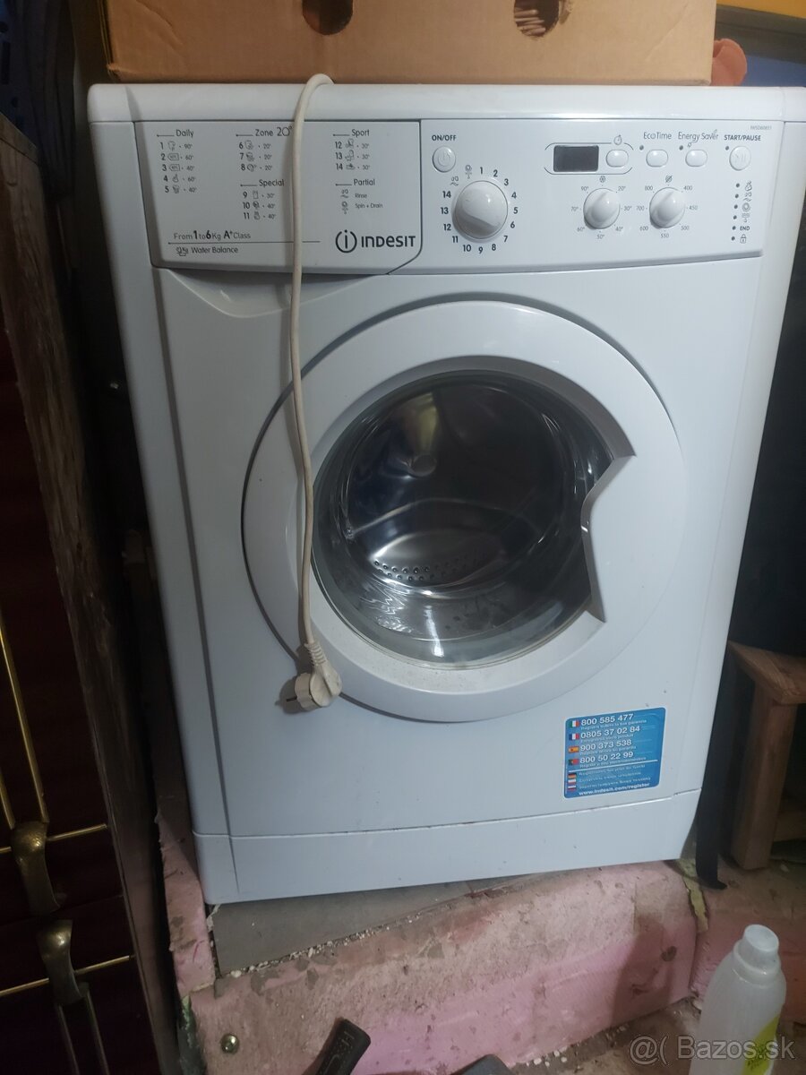 Predám práčku Indesit slim