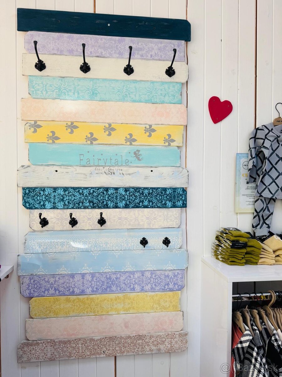Vešiaková stena handmade