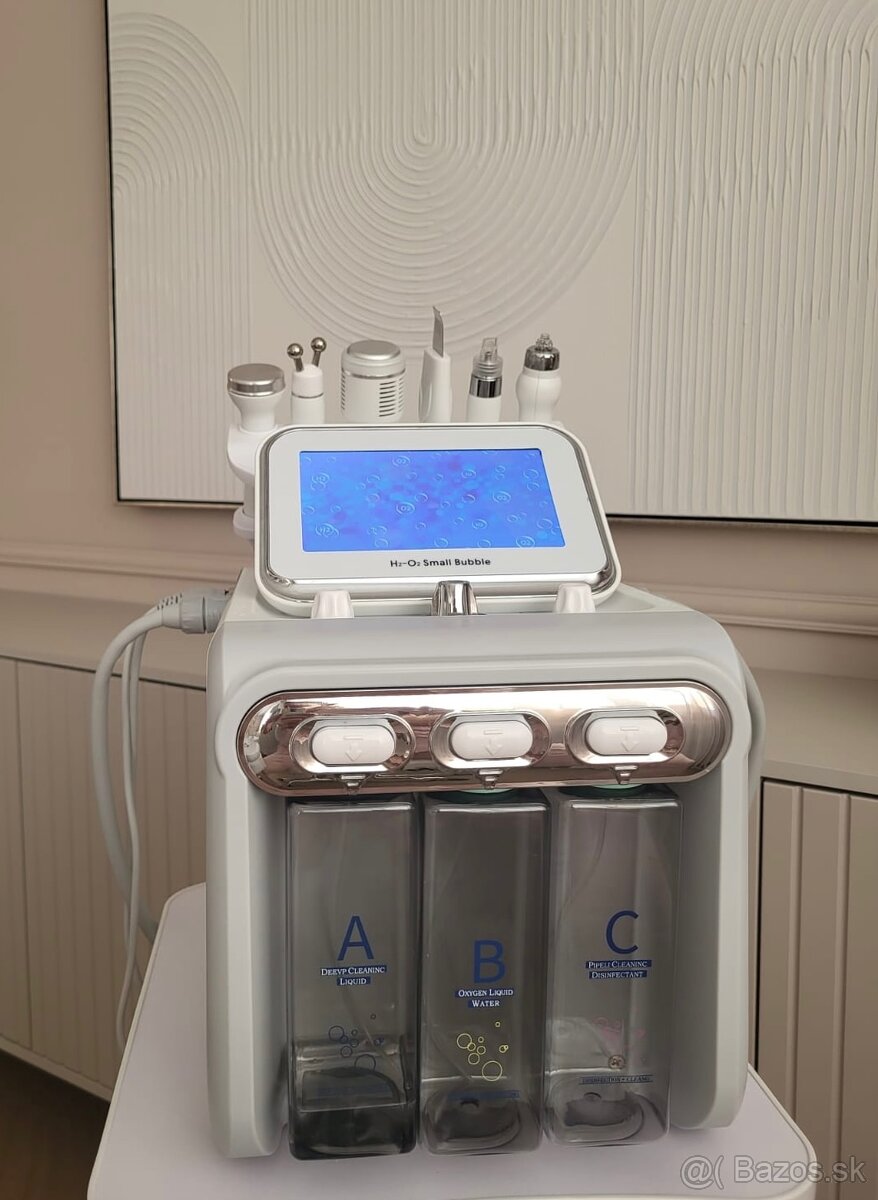 Kozmeticky pristroj Hydrogen